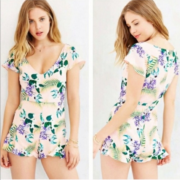 HOST PICK // NWOT FOR LOVE AND LEMONS Romper - Picture 1 of 5